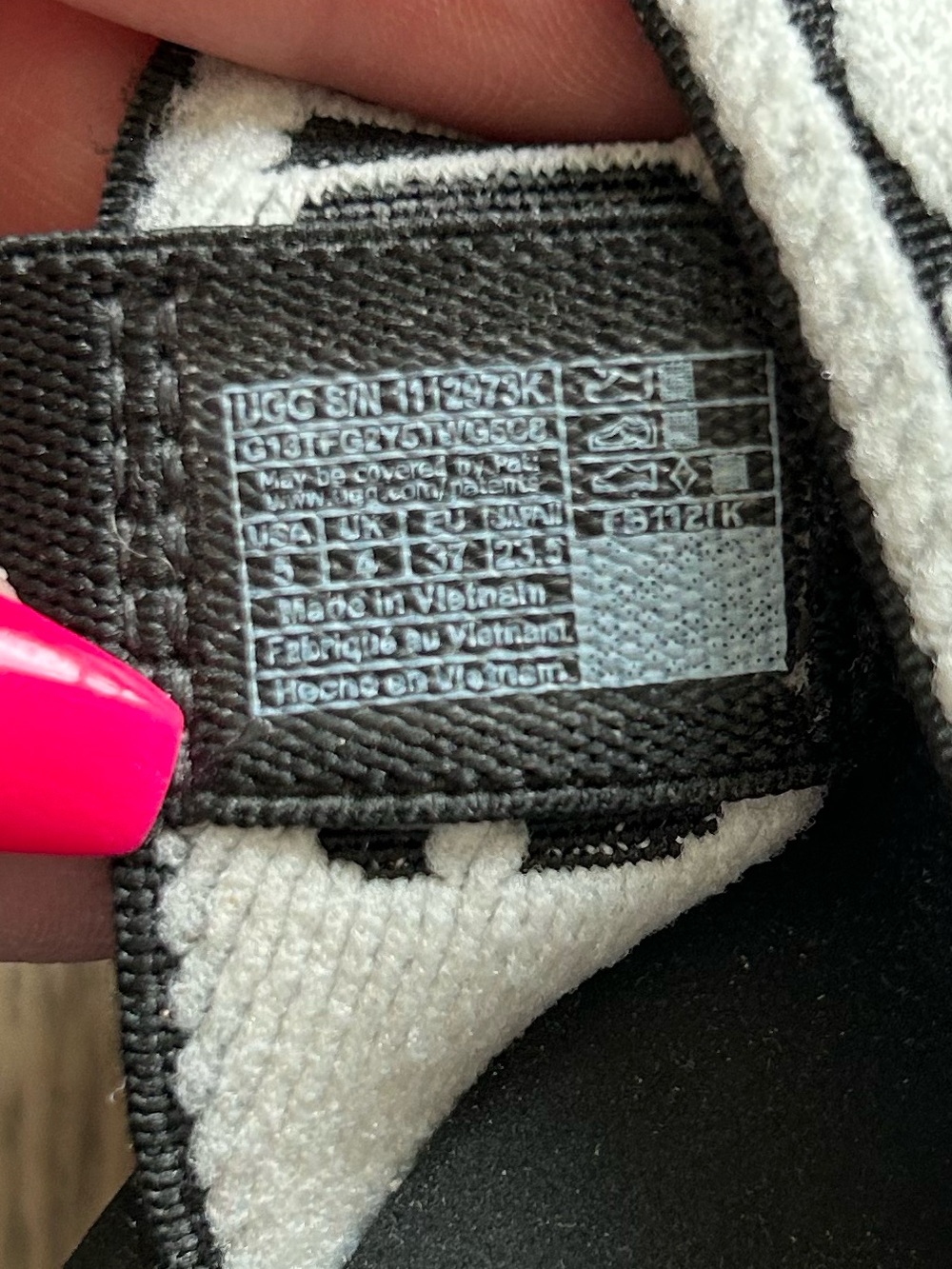 UGG Black and White Logo Strap Sandals - Picture 5 of 7